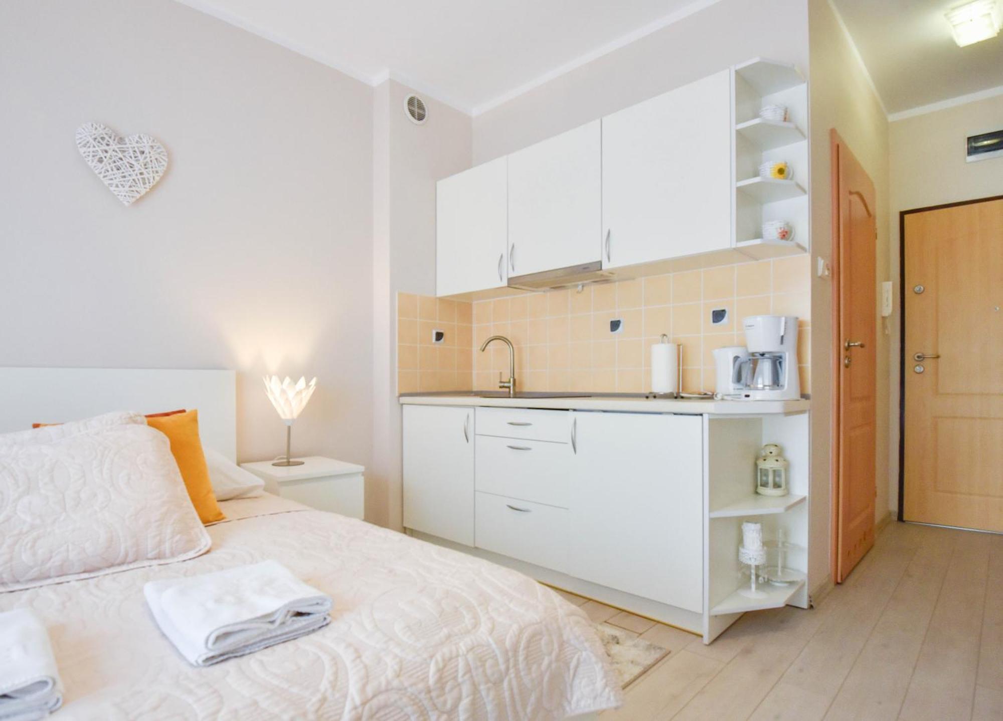 Apartamenty Na Wyspie - Trzy Korony - Studio Z Parkingiem 斯维诺乌伊希切 外观 照片