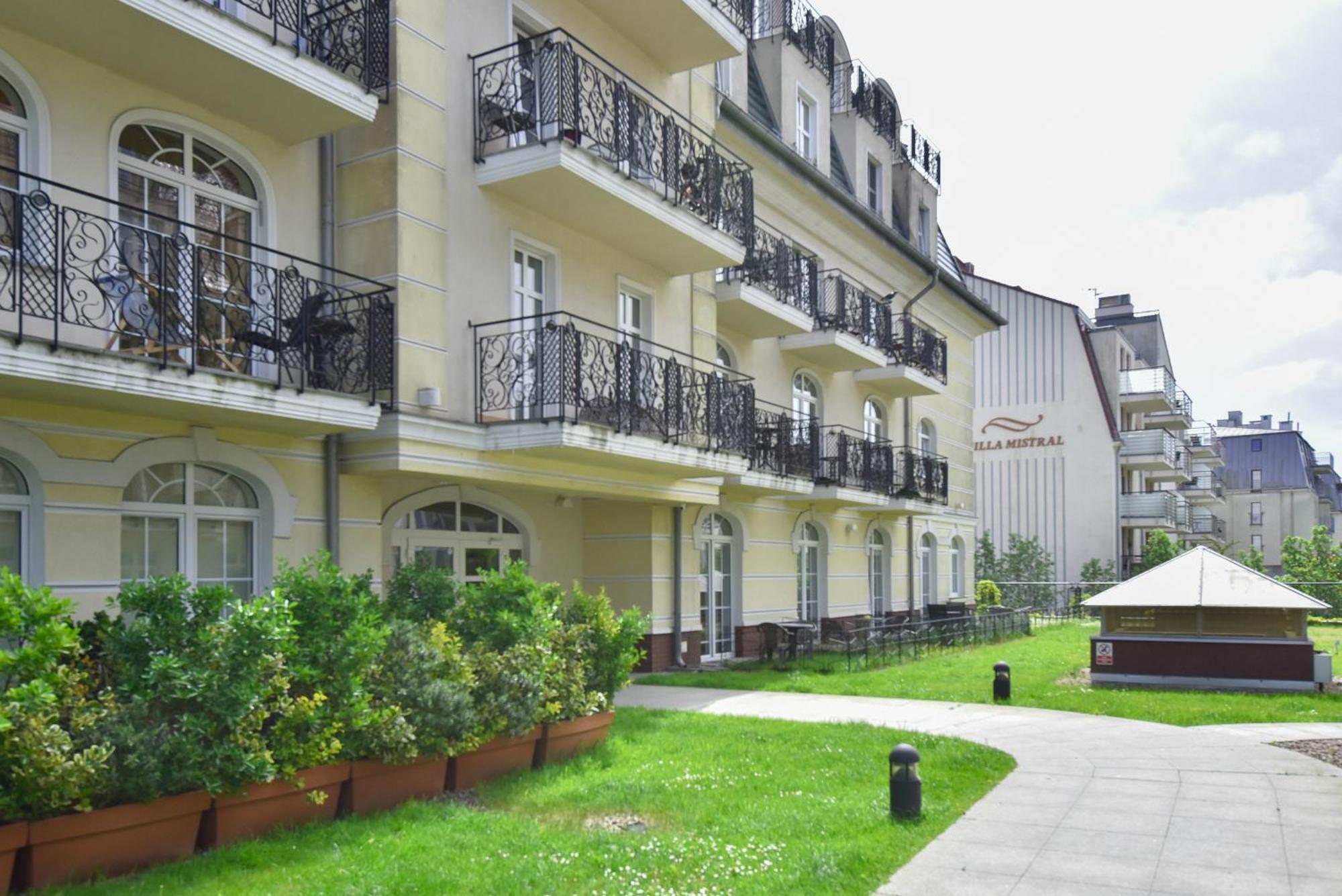 Apartamenty Na Wyspie - Trzy Korony - Studio Z Parkingiem 斯维诺乌伊希切 外观 照片