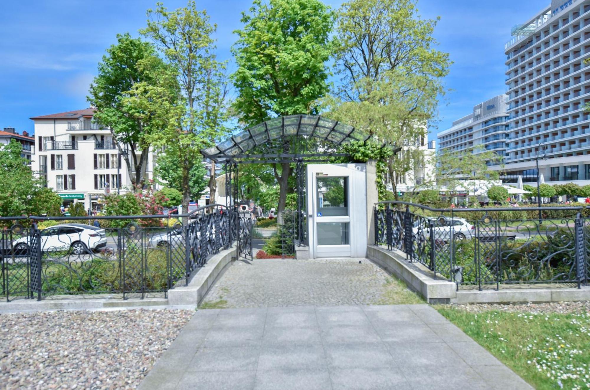 Apartamenty Na Wyspie - Trzy Korony - Studio Z Parkingiem 斯维诺乌伊希切 外观 照片